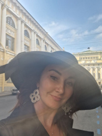 Khmeleva Ekaterina V.