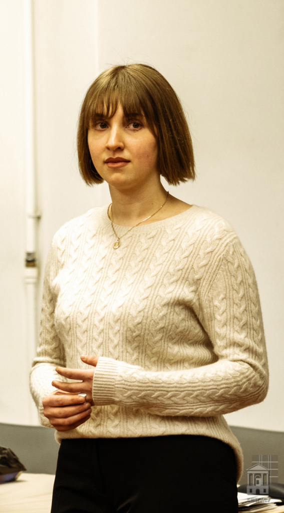 Анна Леонович Анна Леонович