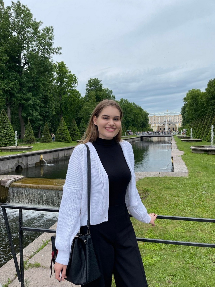 Елена Выставкина Елена Выставкина