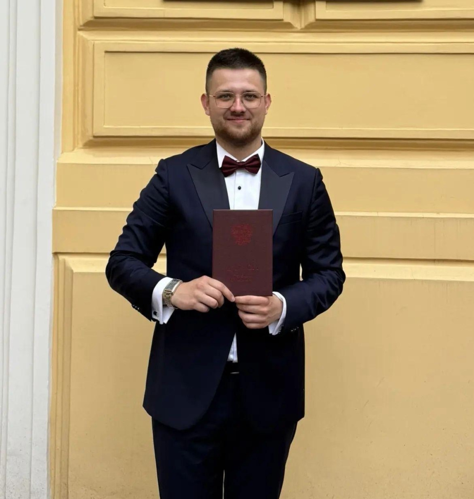Дмитрий Евстифеев