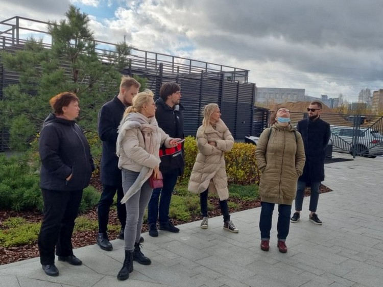 Осмотр жилого комплекса Bau Haus экспертами конкурса Осмотр жилого комплекса Bau Haus экспертами конкурса