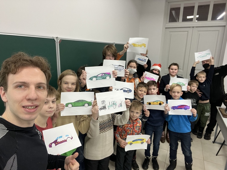 На мастер-классе от Школы автомобильного дизайна На мастер-классе от Школы автомобильного дизайна
